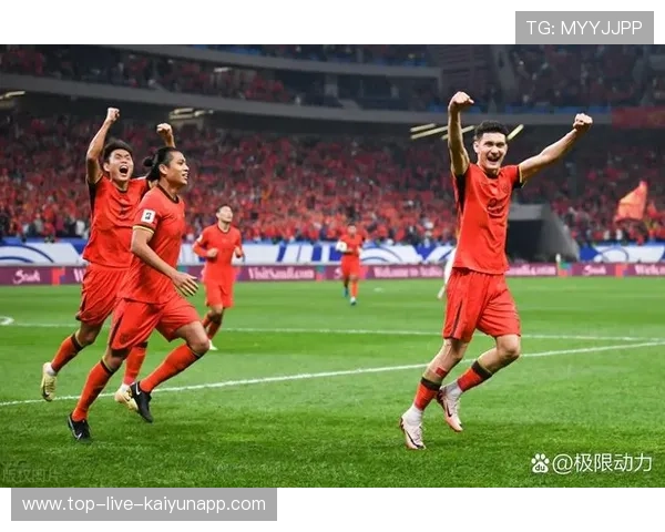 中甲保级也是“隔空对决”，深圳青年人小分领先——一场足球的青春较量